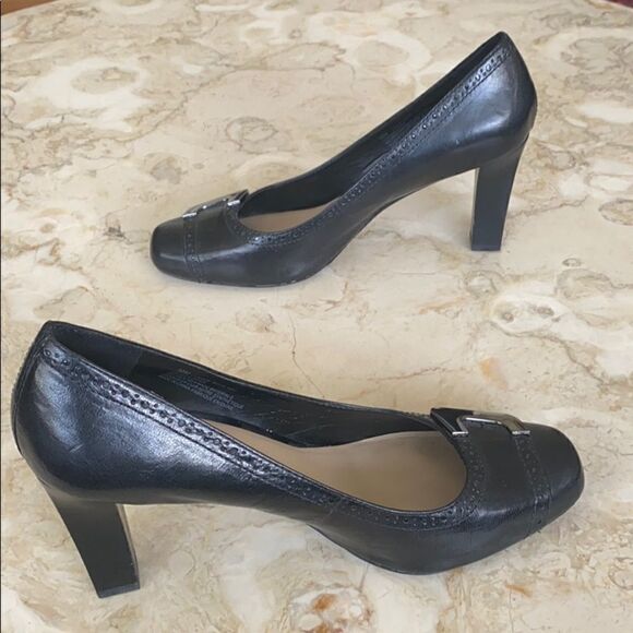 Franco Sarto Black Leather Pumps - Picture 3 of 10